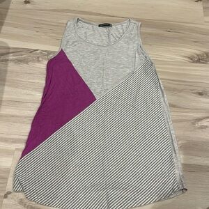Women’s color block tank - small